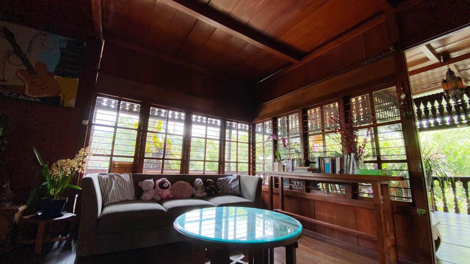 Rumah Kayu Sulawesi Antique Bedugul  Kültér fotó